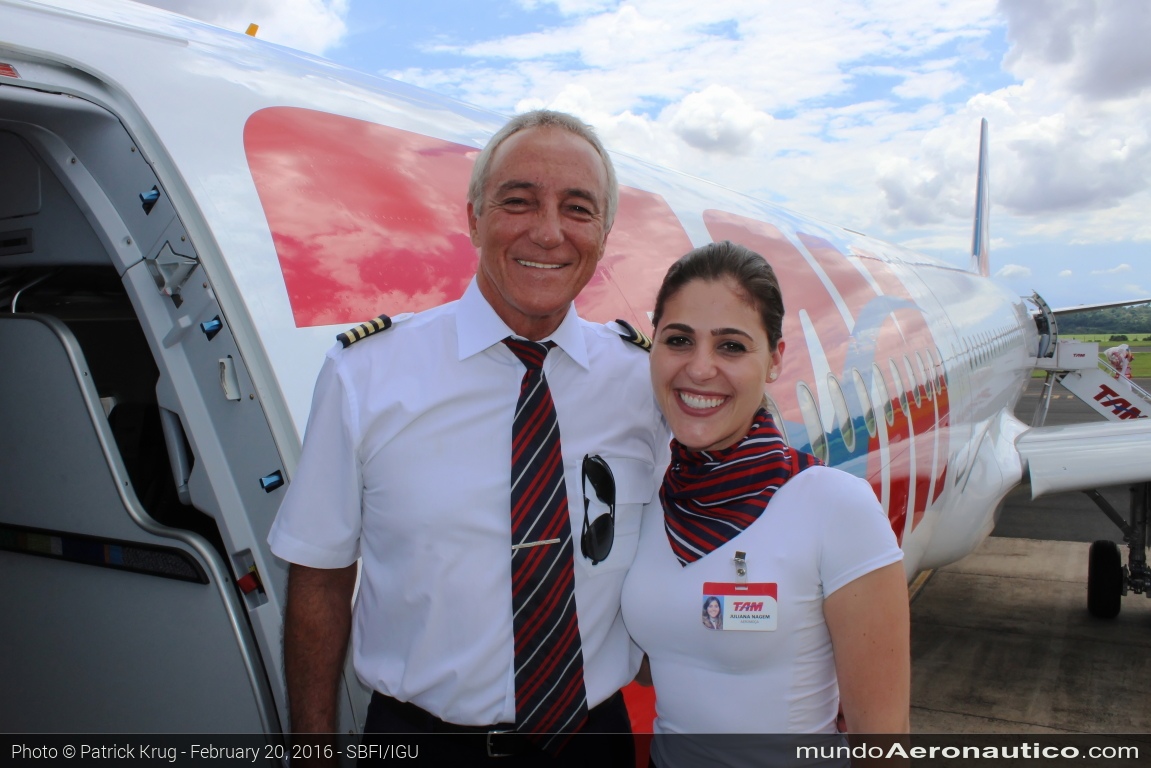 Airbus A321-200 PT-XPM