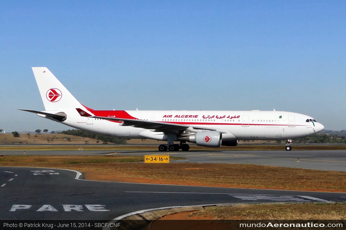 Airbus A330-200 7T-VJW