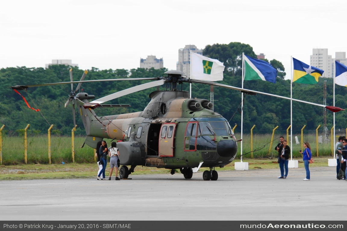 Aerospatiale H-34 Super Puma FAB8730