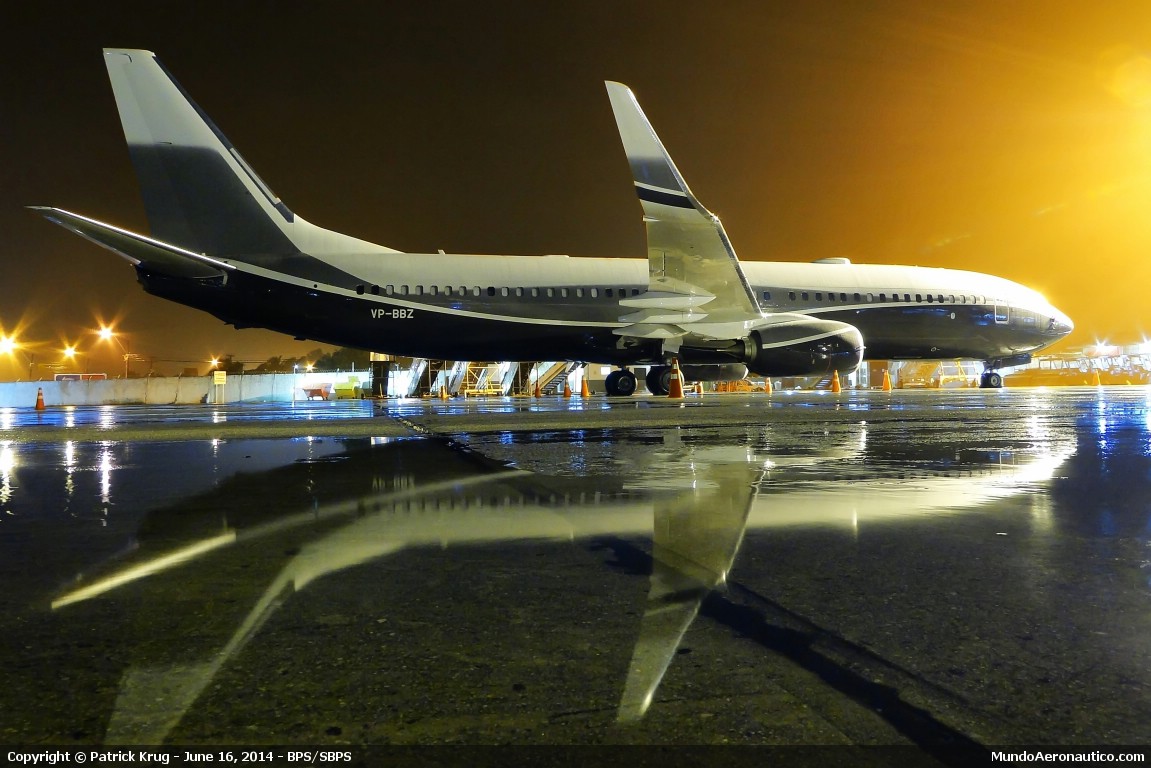 Boeing BBJ2 VP-BZZ