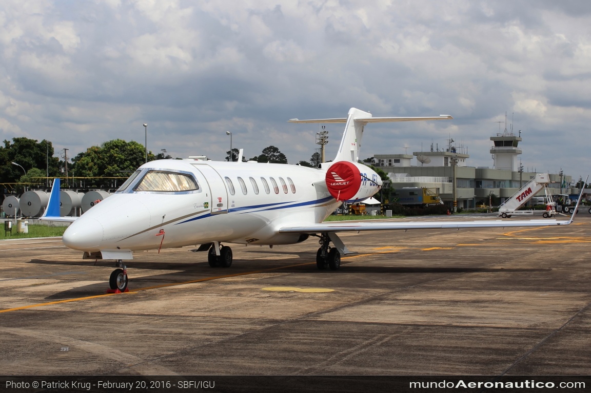 Learjet 40 PR-JEC