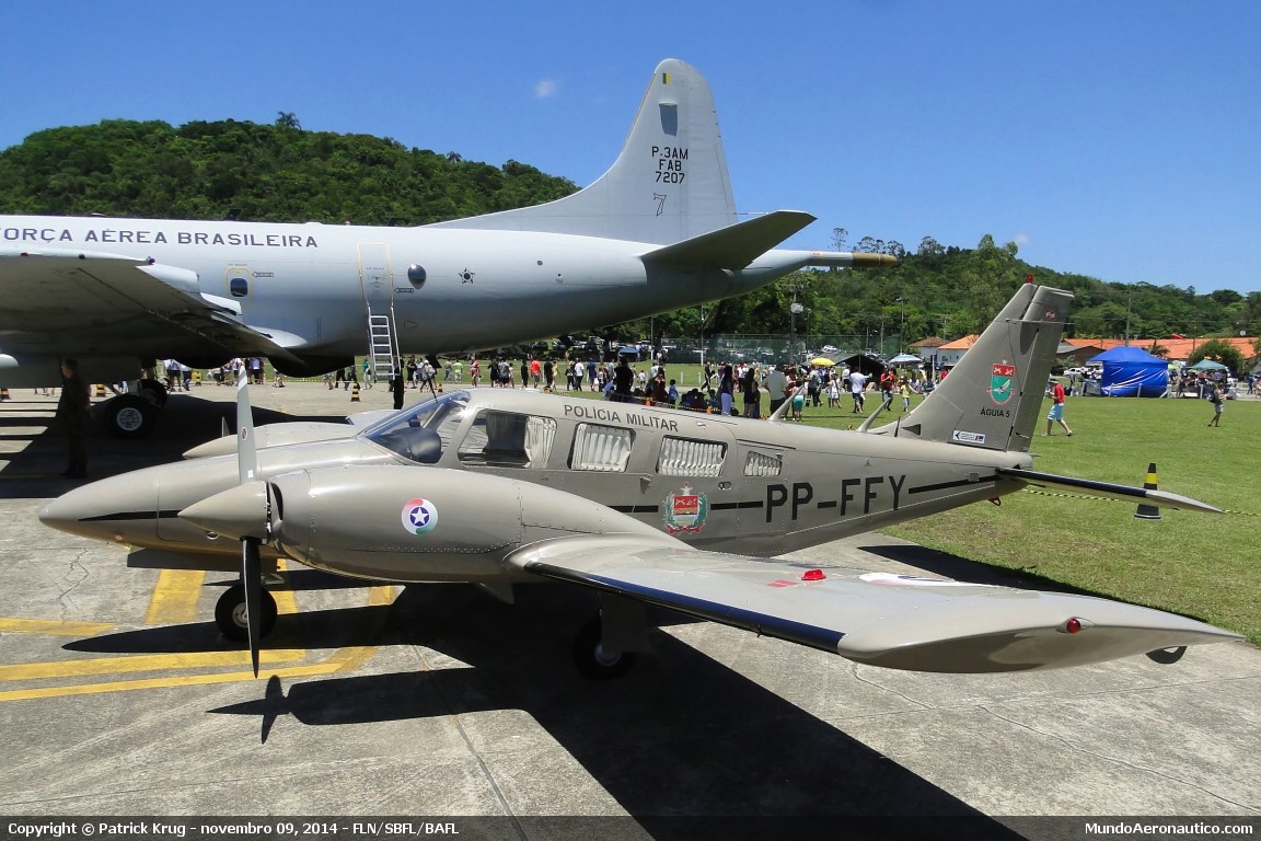 Embraer EMB-810 Seneca II PP-FFY